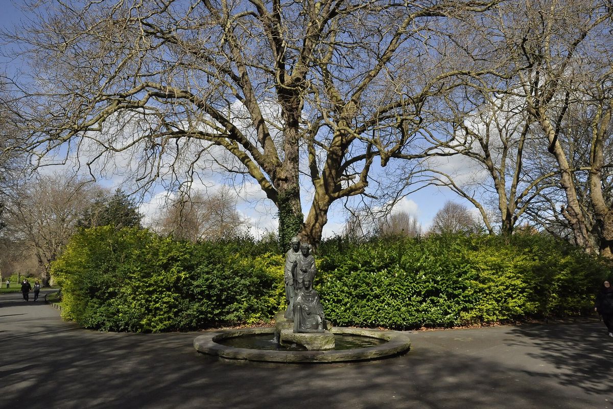 Photograph of St Stephen's Green